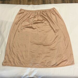 Vassarette half slip size 2XL